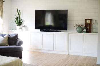 Custom Wooden Cabinet Image