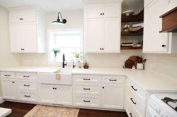 Custom Wooden Cabinet Image