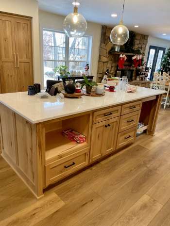 Custom Wooden Cabinet Image